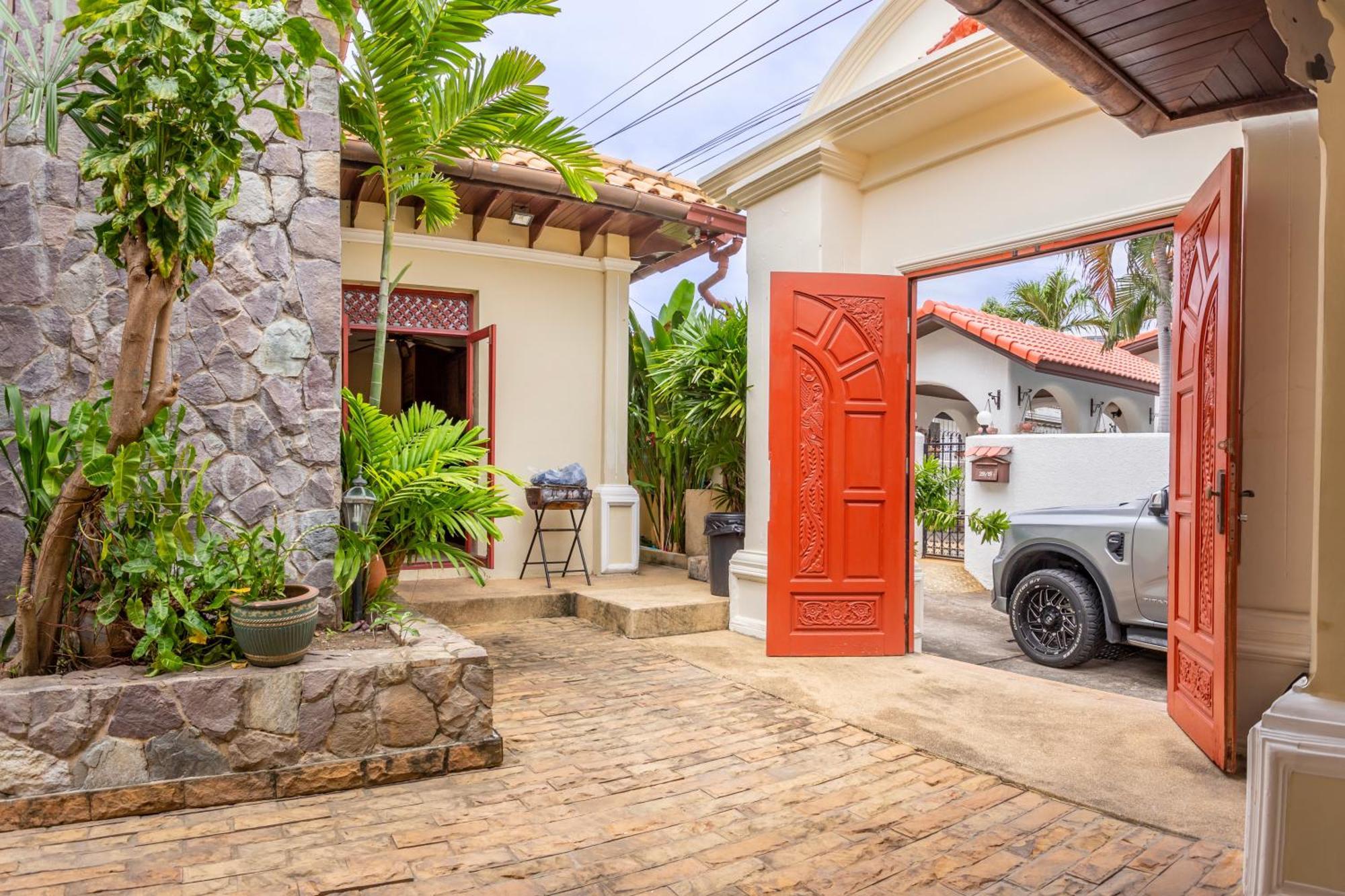 Bali Pool Villa, 5 Min To Walking Street & The Beaches 芭達亞 外观 照片